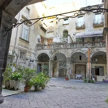 Santi Apostoli House Apartment Naples Exterior photo